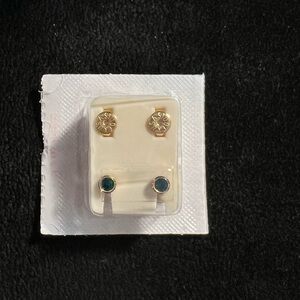 Elegant Gold tone and Green Stud Earrings